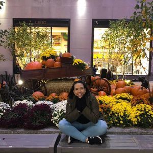 Meet your Posher, Andrea